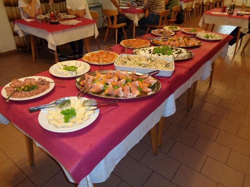 Albergo Bucaneve (Adults Only) 3