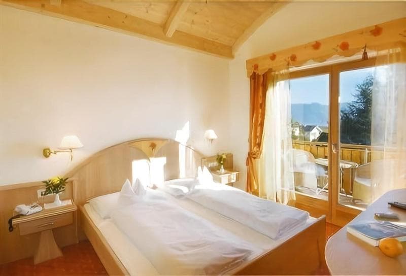 Hotel Weingarten 4