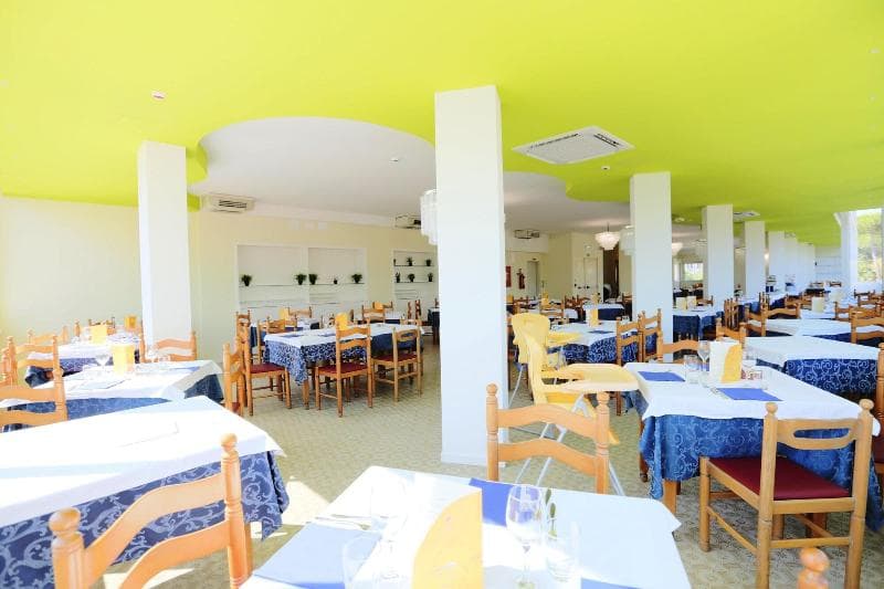 Family Hotel Marina Beach 3