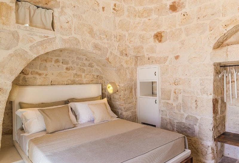 Borgo Canonica 3