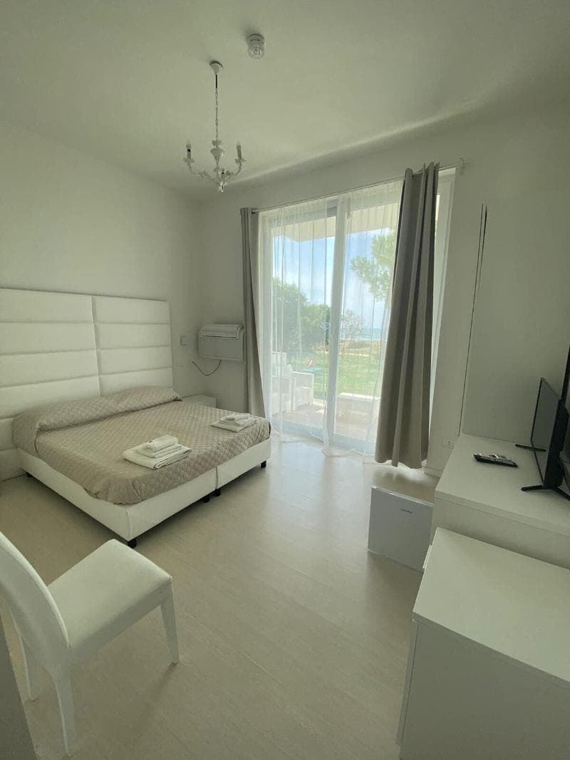 Hotel Artemide Mare 3