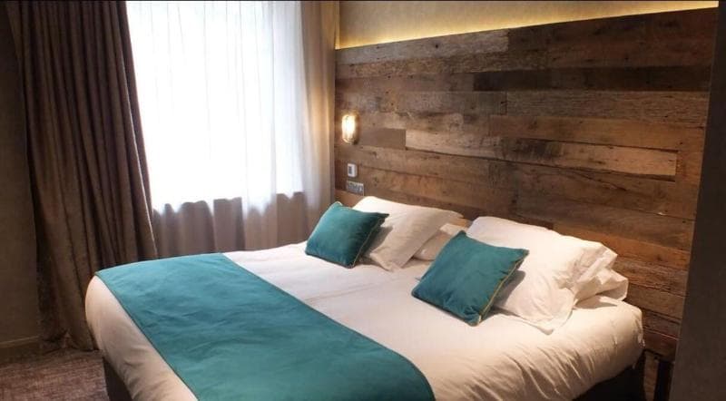The Garrison Hotel 4
