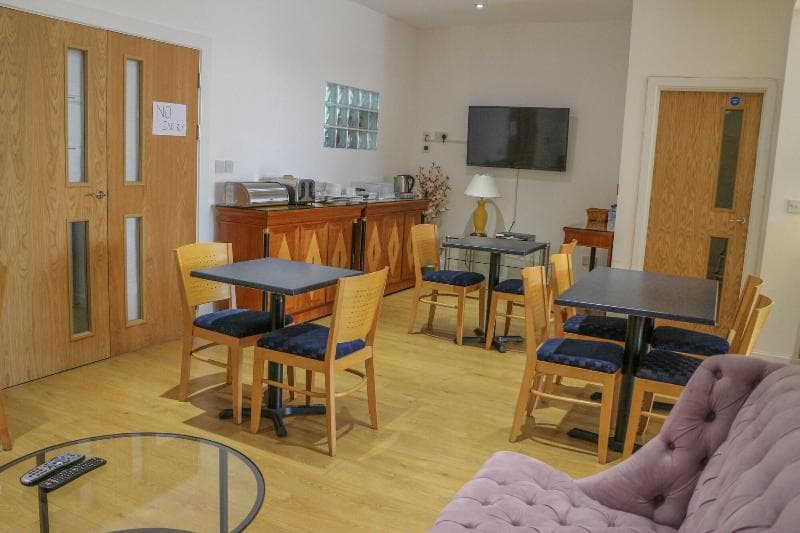 Oscar Lodge photo 1