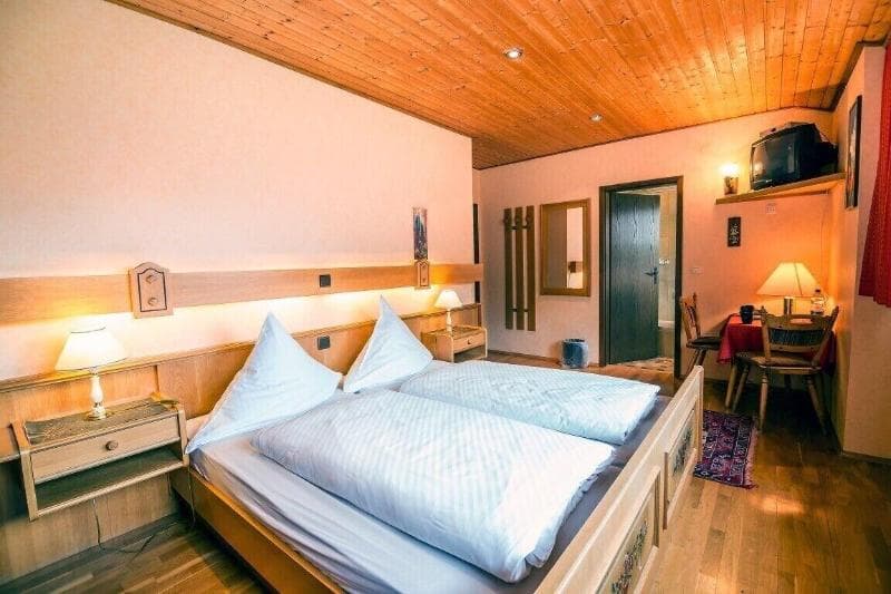 Waldhotel photo 1