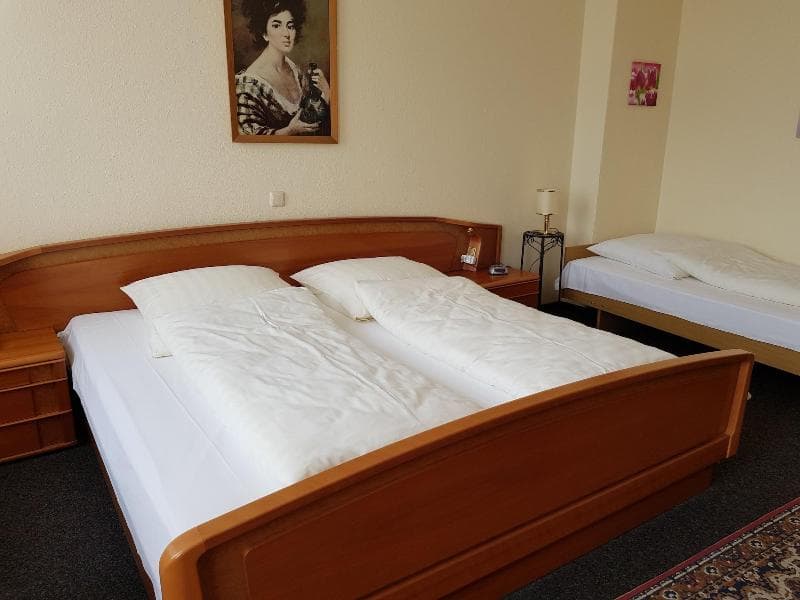 City Hotel Garni photo 1