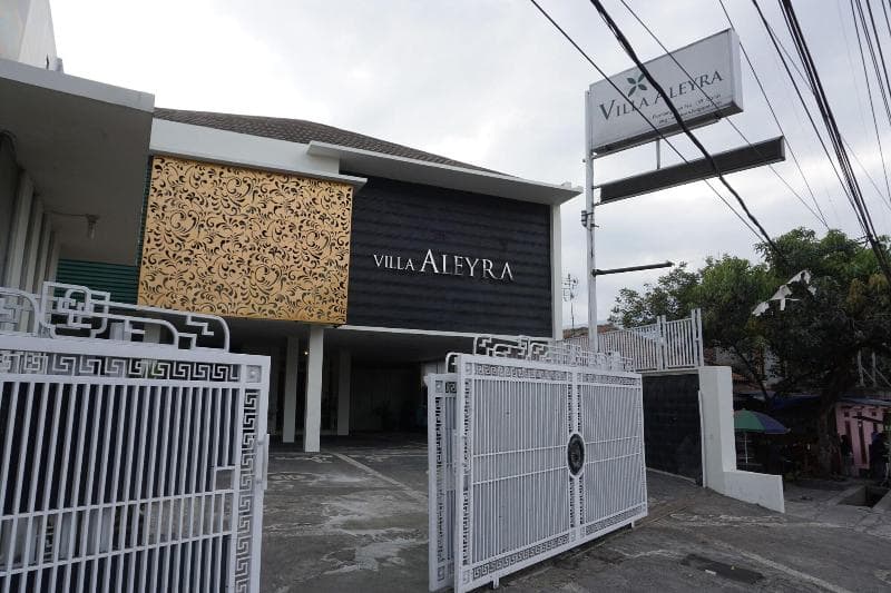 Aleyra Hotel And Villa Garut 3