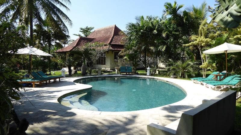 Rumah Kita main