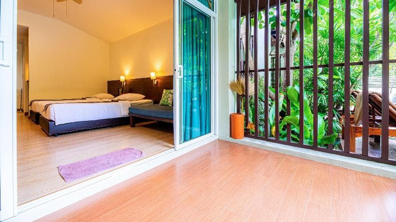 Baan Klang Aow Beach Resort 5
