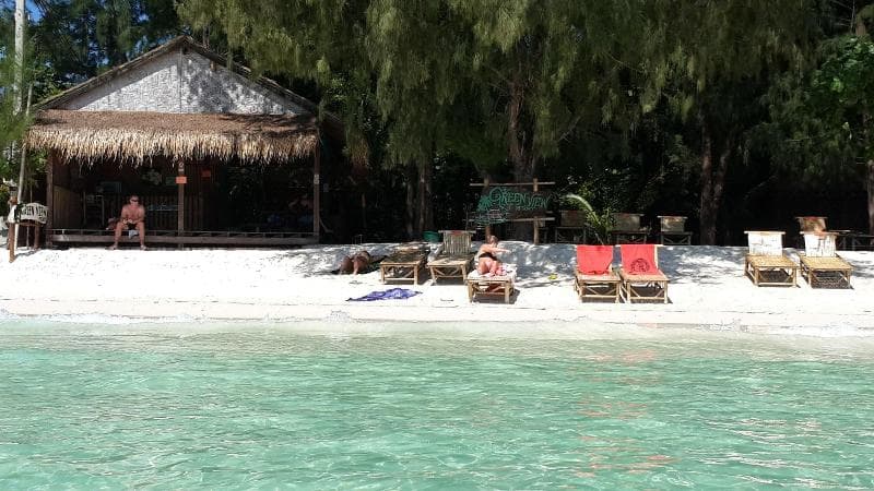 Green View Beach Resort 2