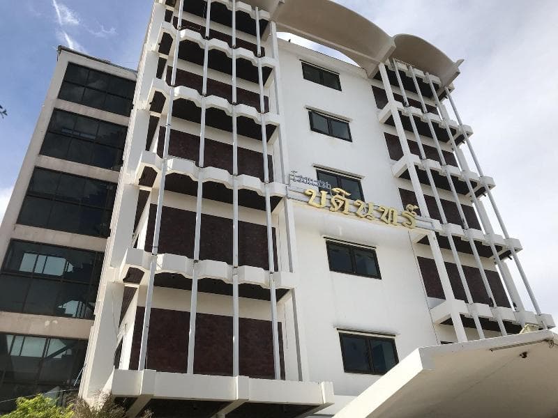 Bordin Hotel 4