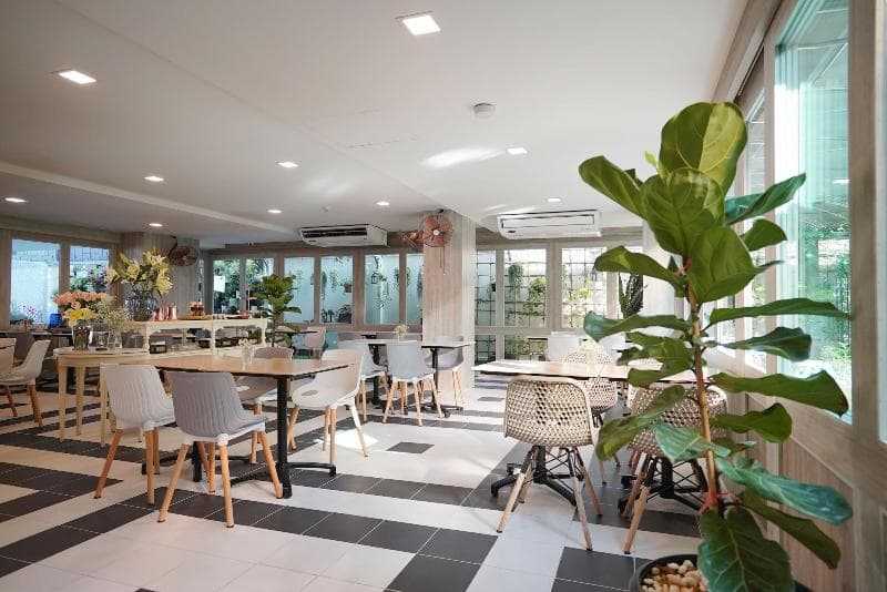 The Qube Fifty Hotel 2