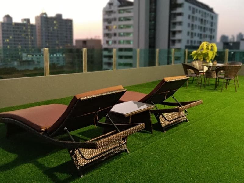 The Qube Fifty Hotel 5