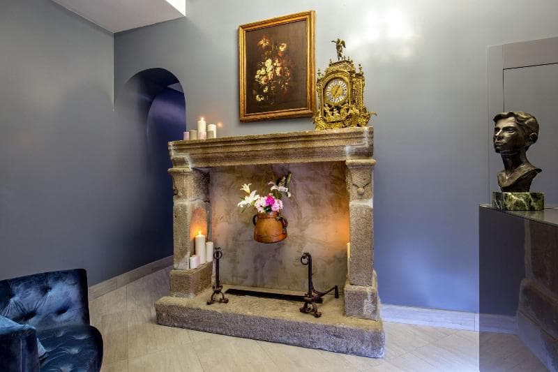 Gcf Luxury Suites Guest House photo 1
