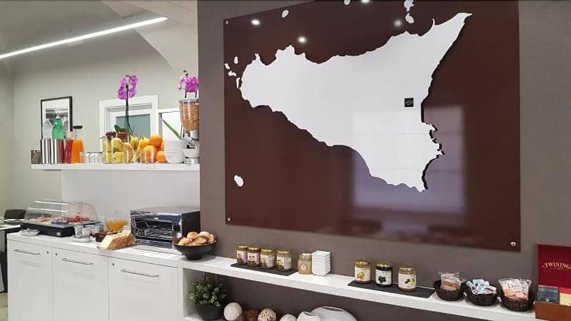 Etnea 454   Catania Luxury Rooms 2