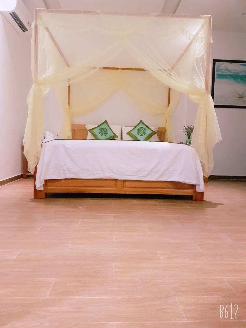 Sea Village Homestay 5
