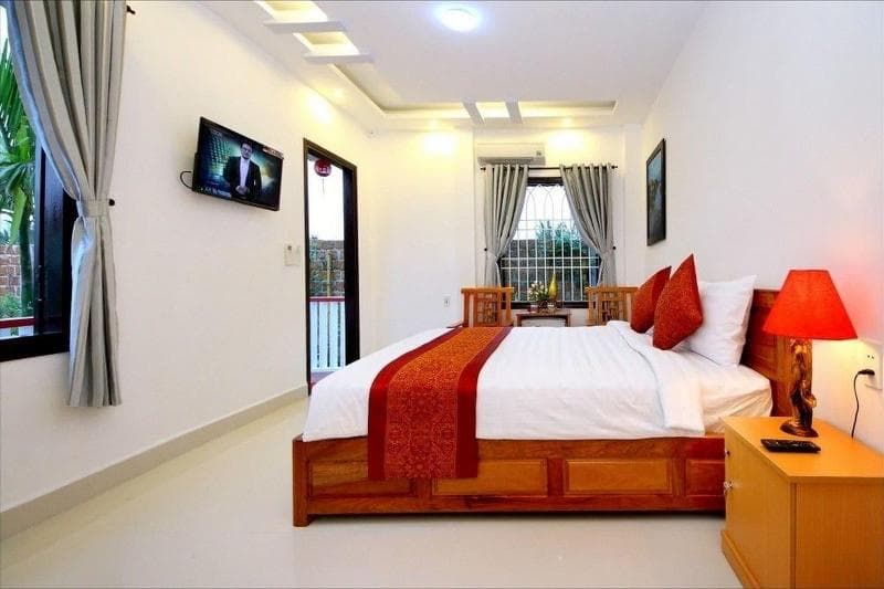 Red House Homesta 3