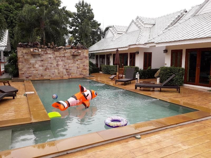 RungNara Pool Villa main