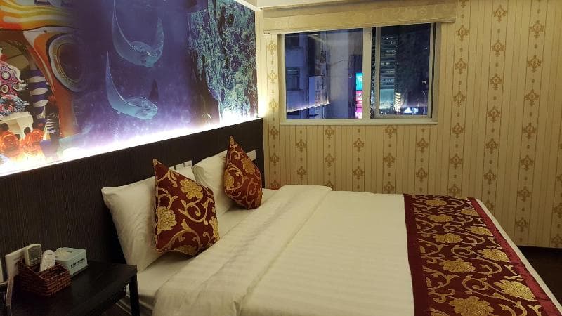 Whole Sunshine International Hotel main
