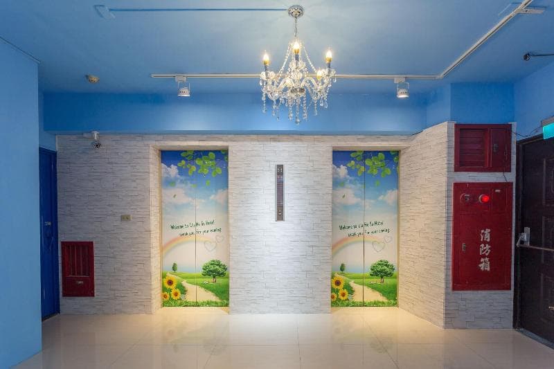 Lucky 7 Hostel-Kaohsiung Formosa Boulevard photo 1