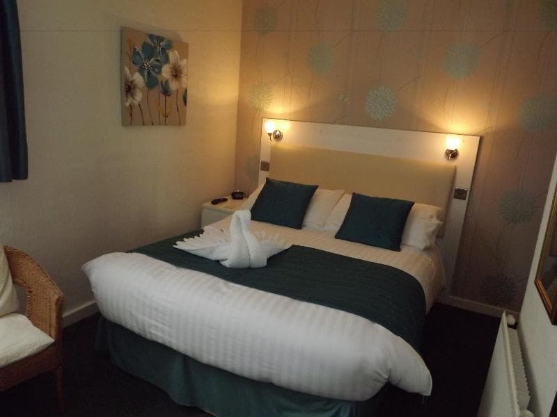 The Strathdon 4