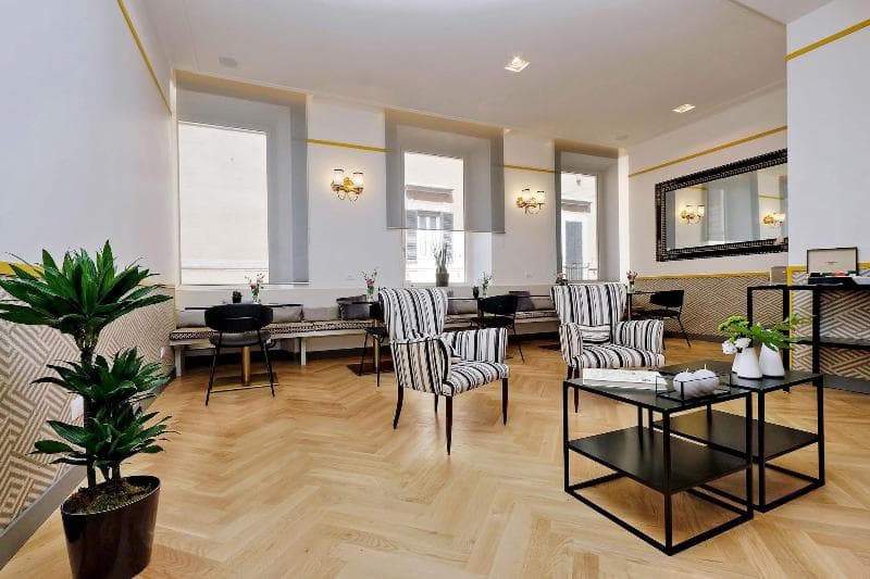 Roma Five Suites 4