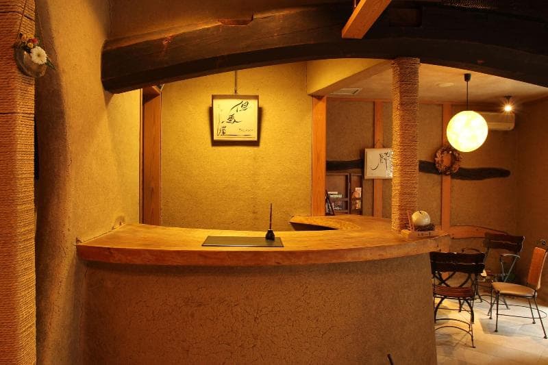 Tajimaya 4