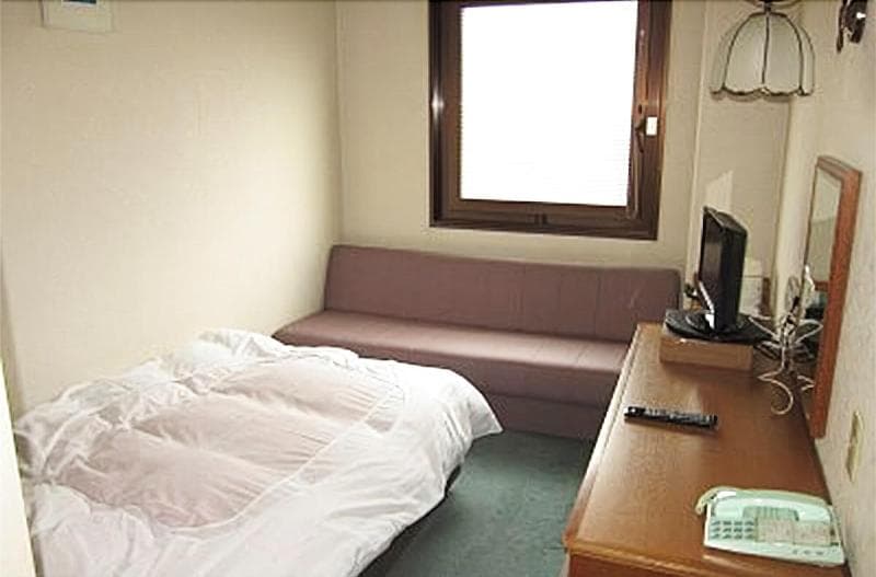 Aoi Business Hotel (Adults Only) 3