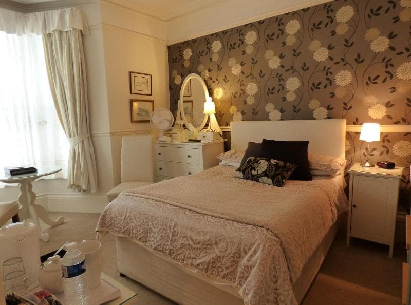 Maison Dieu Guest House 4