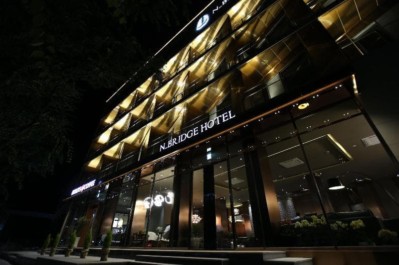 N Bridge Hotel 5