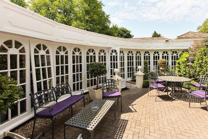 The Lord Bute Hotel & Restaurant 5