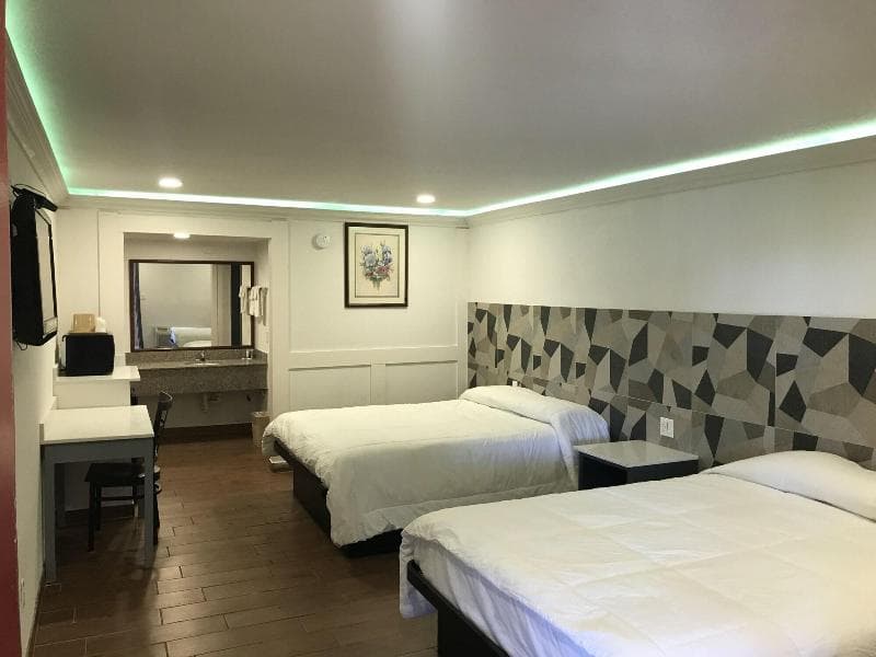 M-Star Hotel San Antonio Seaworld 4