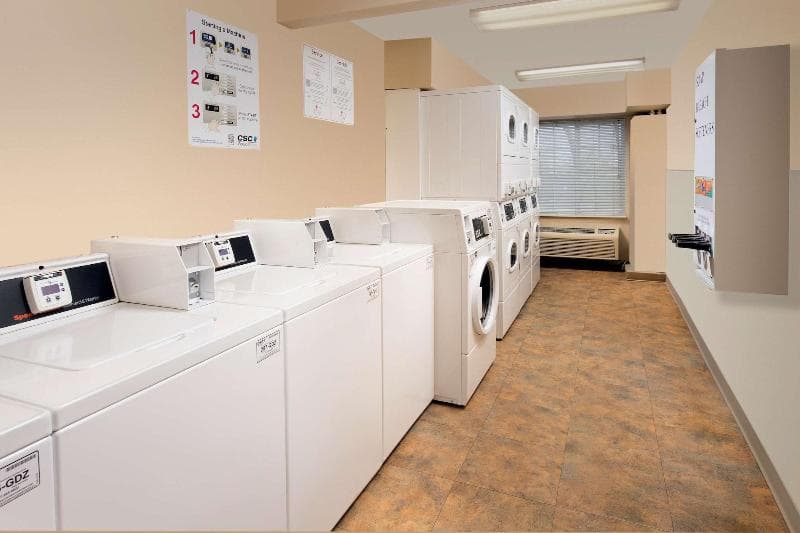 Woodspring Suites Waco main