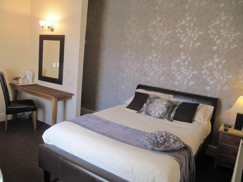 Hawthorn House 5