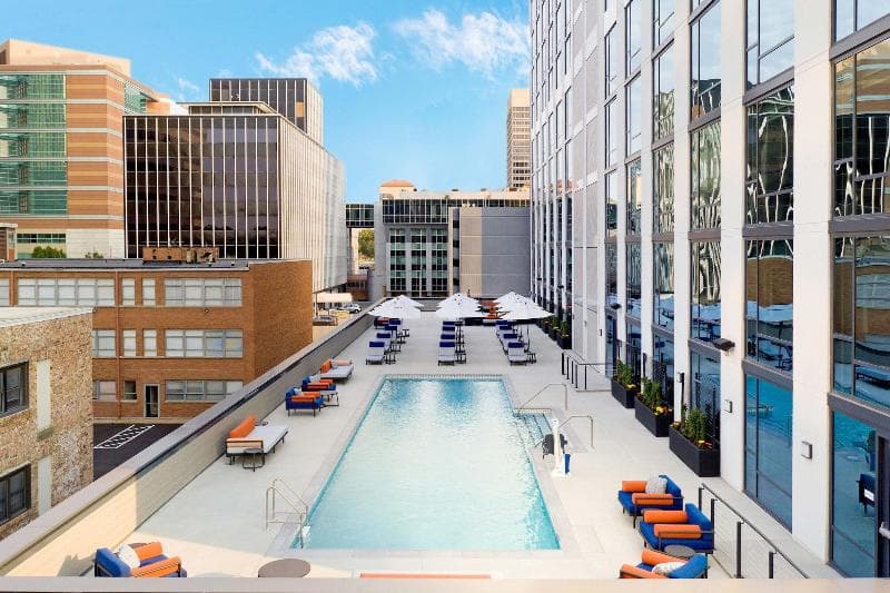 Le Meridien St. Louis Clayton (Ex Sheraton Clayton Plaza Hotel) 4
