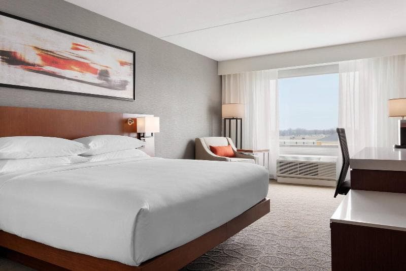 Delta Hotels By Marriott Indianapolis Airport 4
