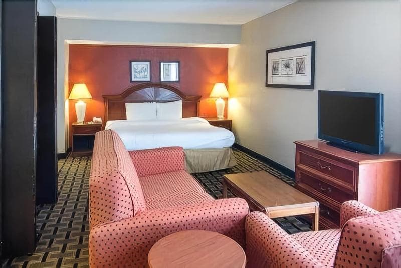 Extended Studio Suites Hotel 3