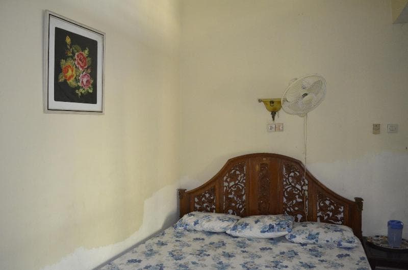 Prayogolama Guest House 4