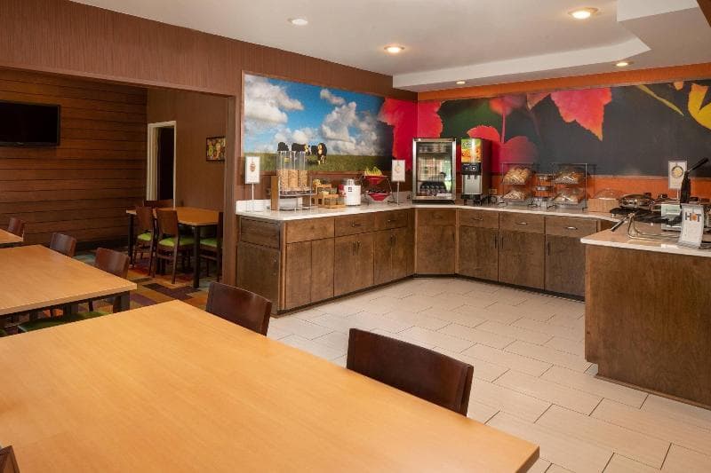 Fairfield Inn & Suites Lafayette I-10 4