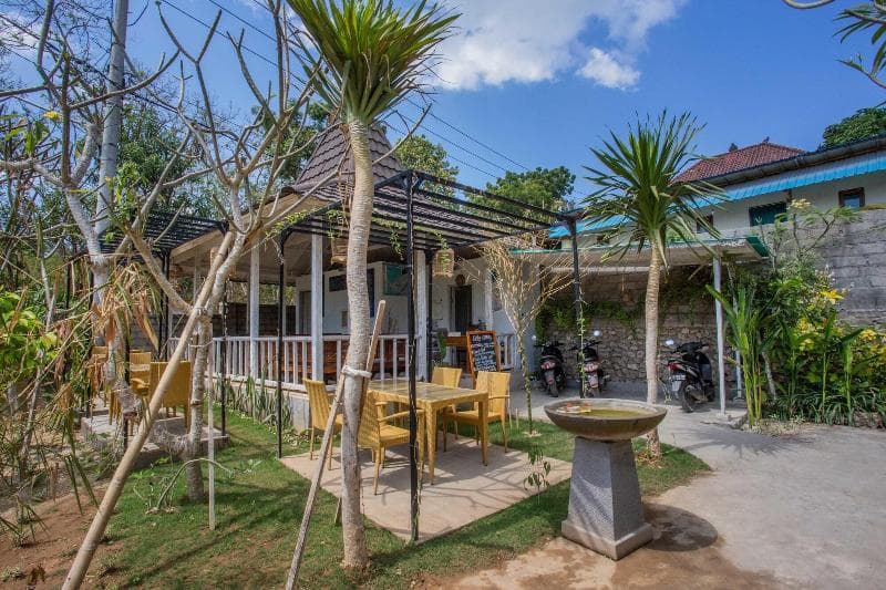 221 Garden Cottages 4