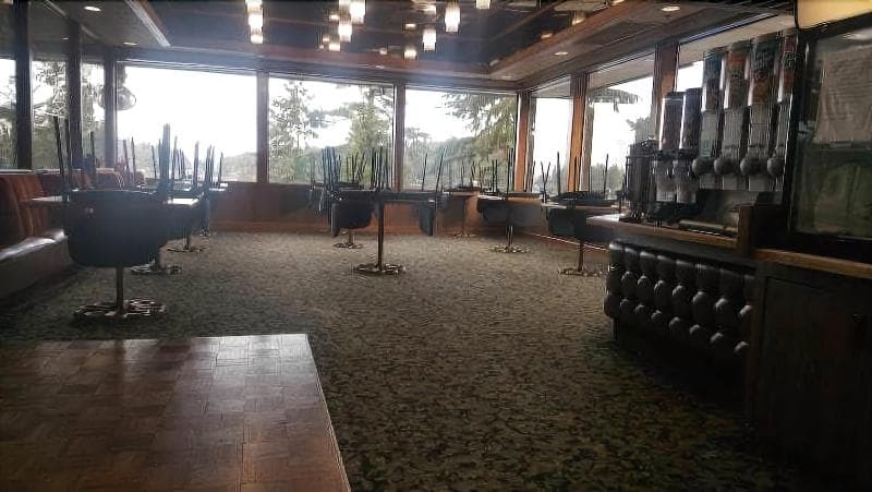 Oyster Bay Inn & Restaurant 3