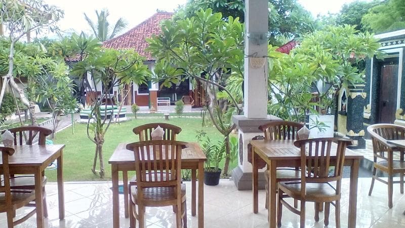 Puri Mandhara Lovina photo 1
