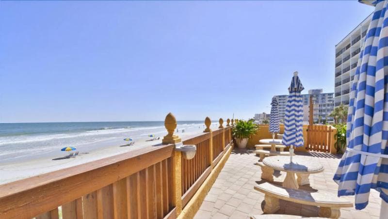 La Bella Oceanfront Inn 4