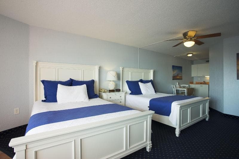 Coral Sands Inn & Seaside Cottages 3