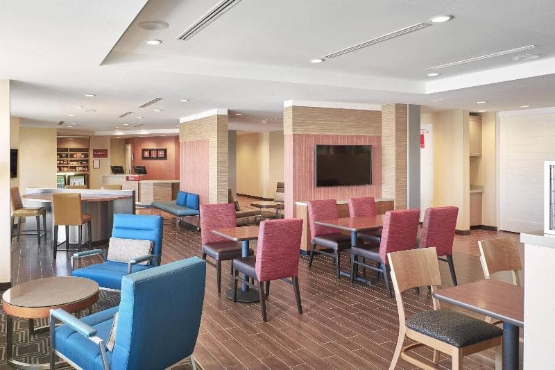 Towneplace Suites By Marriott Medicine Hat 5