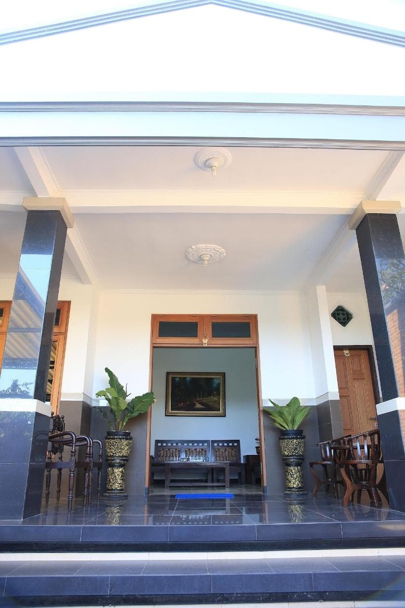 Puri Kusuma Guest House 3