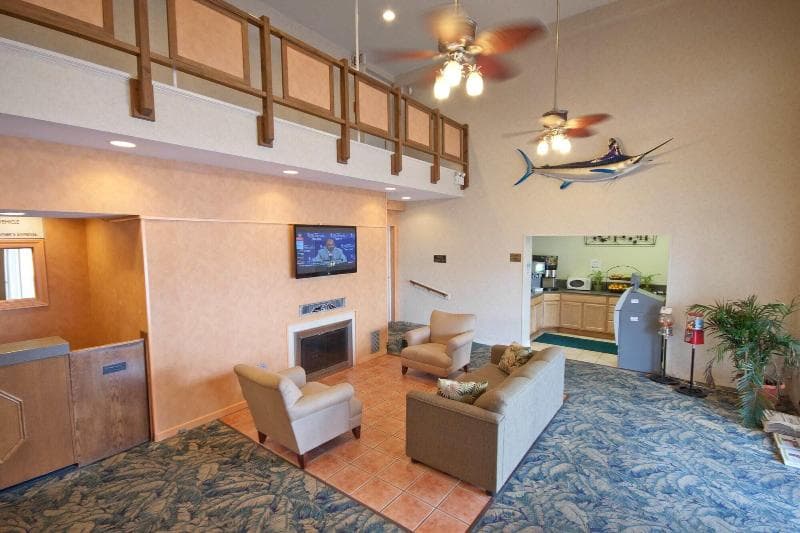 Flagship Oceanfront Hotel 5