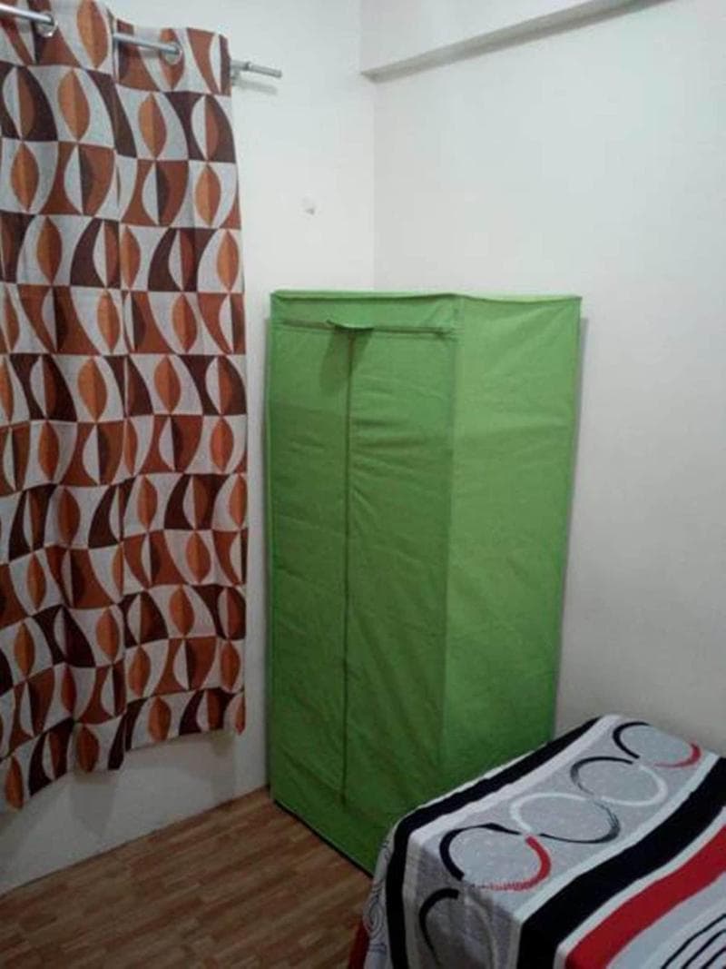 Budget Studio Unit In Makati main