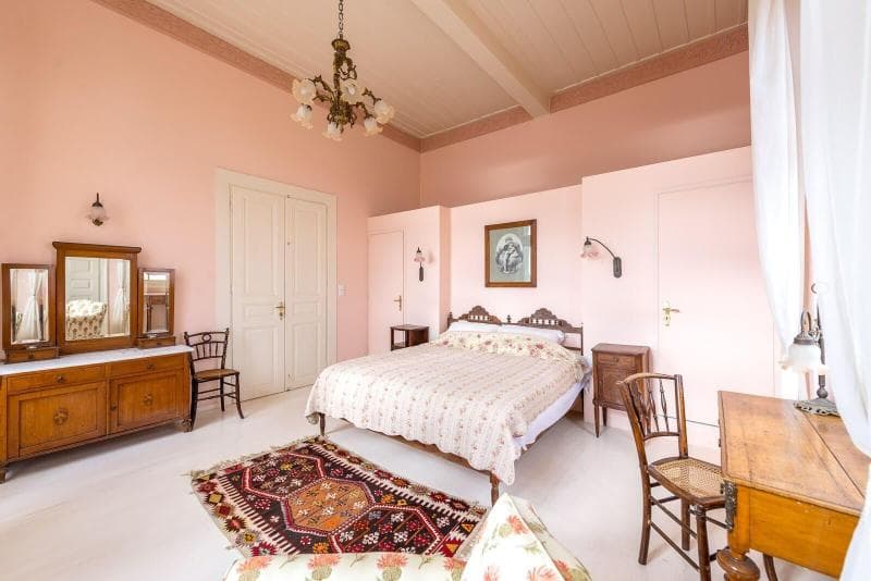 Villa Maria main