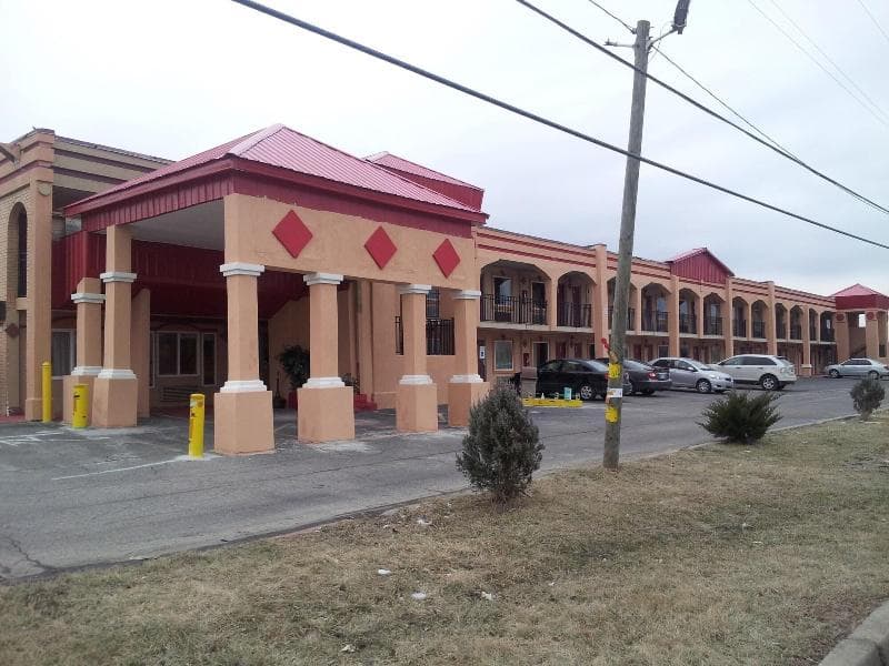 The Garden Inn & Extended Stay Shepherdsville/Louisville 3