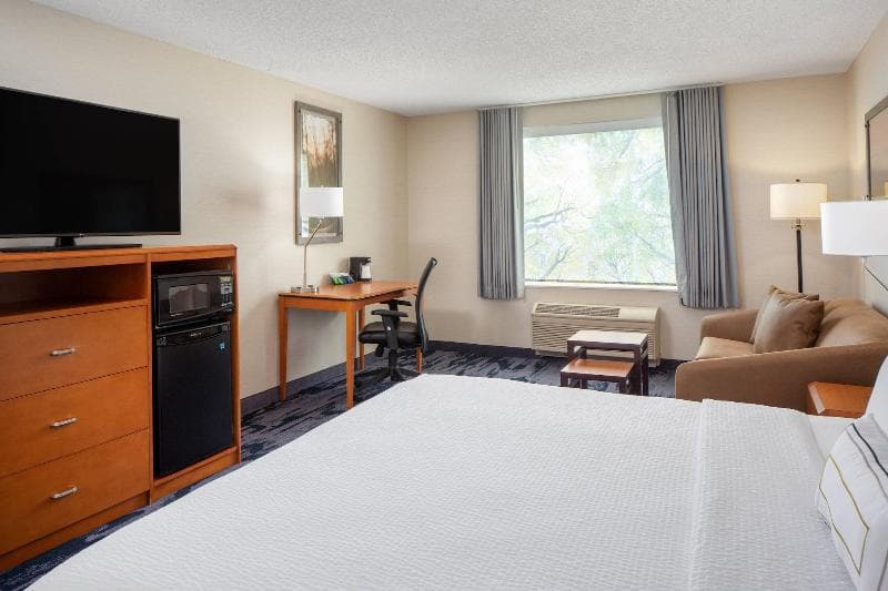 Fairfield Inn & Suites Portland West/Beaverton 4
